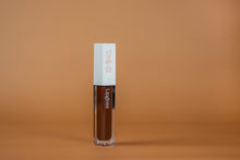 Load image into Gallery viewer, Dark Berry Extreme Shine Lip Gloss