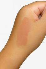 Load image into Gallery viewer, Exposed Smooth Lip Liner