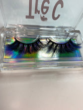 Load image into Gallery viewer, Brezzy Blue Lash – 20 mm Long Mink Lashes